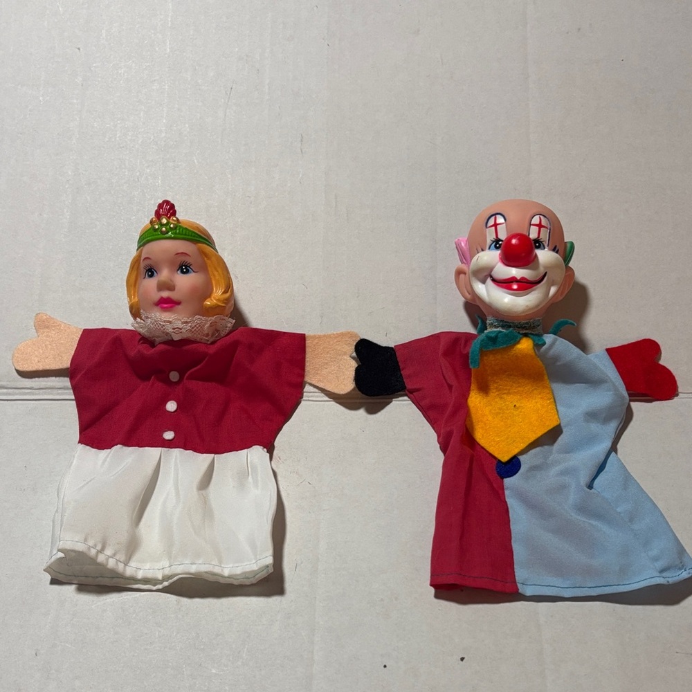 Colorful Vintage Puppet Set for Kids
